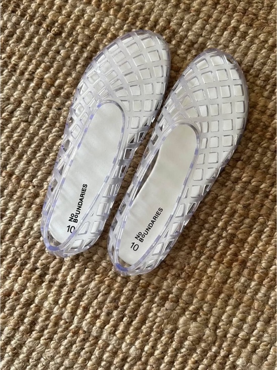 No Boundaries Shoes - No Boundaries Clear Jelly Flats with White Insole